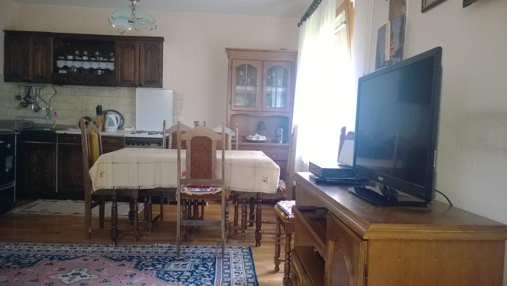 Guest House Milena Zabljak  Ruang foto